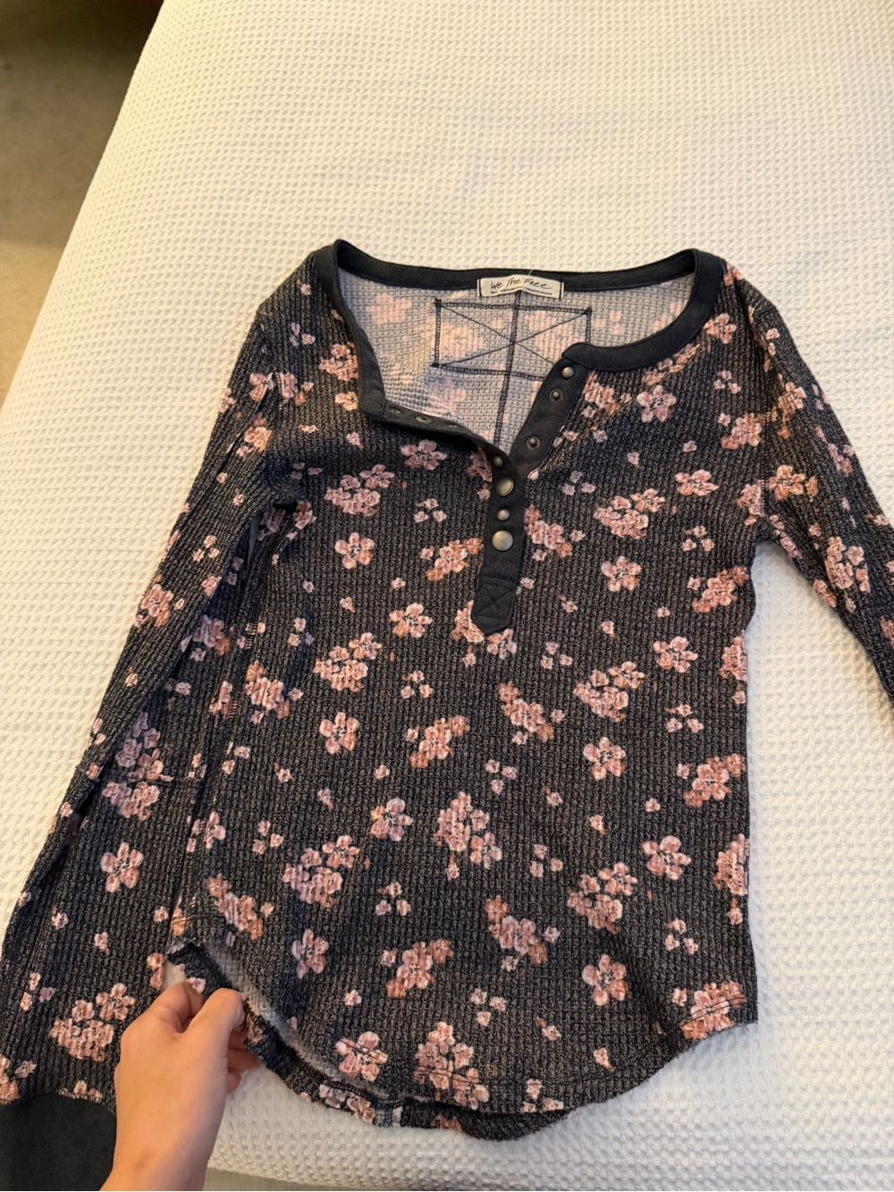 🗽NWT Free People Pink Floral Waffle Henley